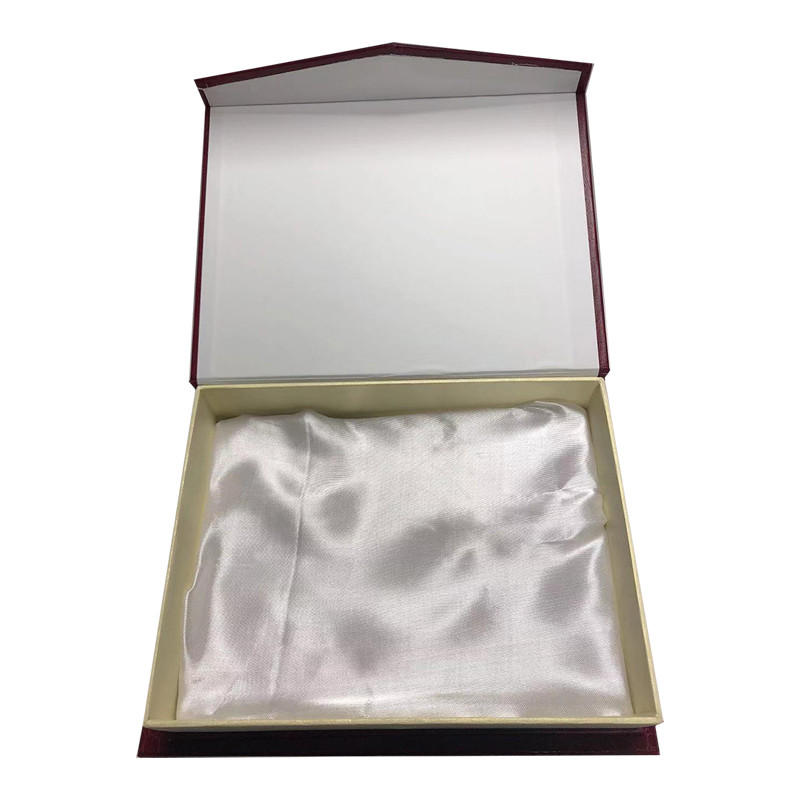 Small Cosmetic Packaging Boxes Paperboard Custom Size For Hair Extension Packing