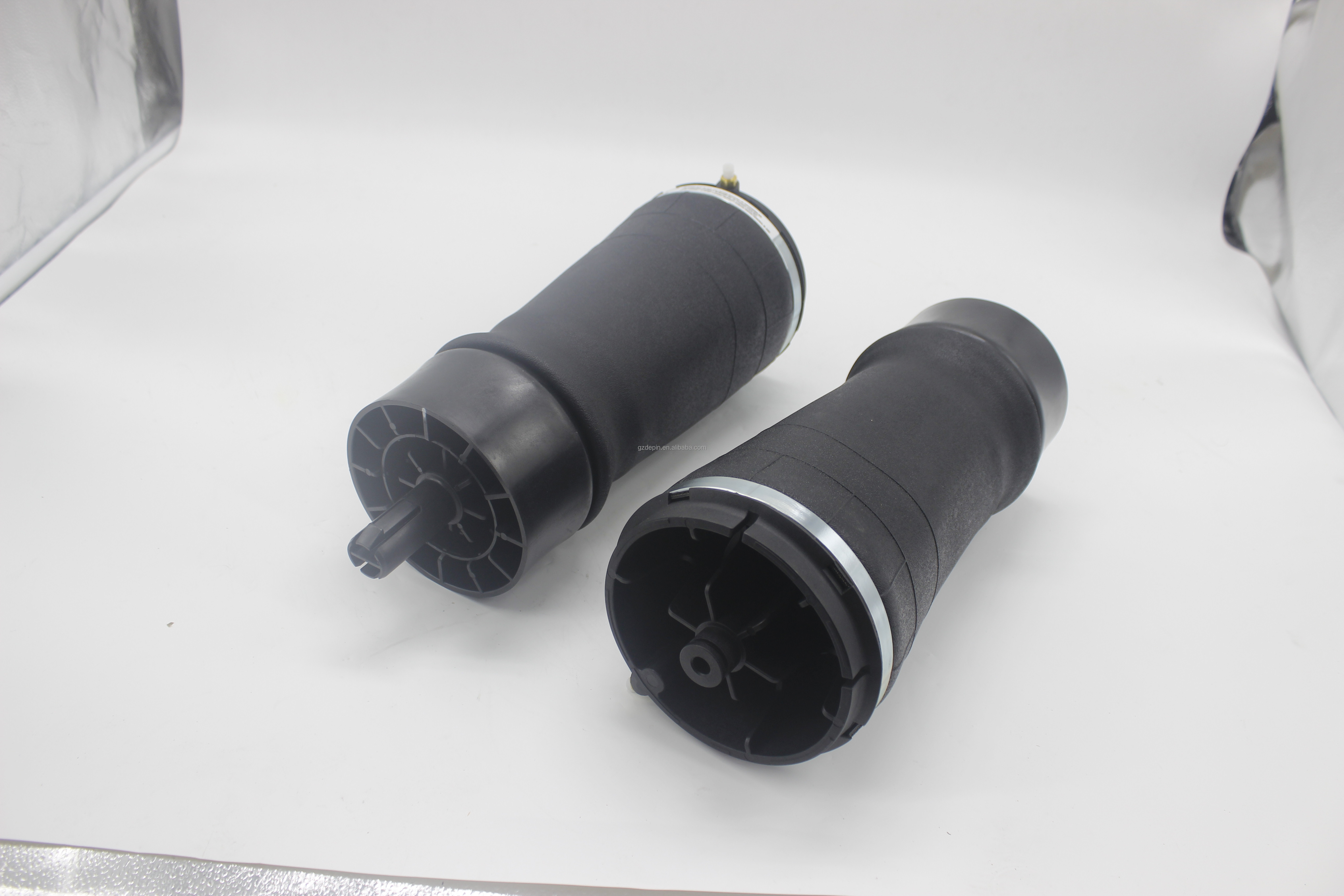 Air Spring for Range Rover Vogue L405 L494 LR101593 LR104751 LR044853 LR052171 LR101594 LR101595 LR034262