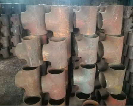 Equal Sch5 Galvanized Din Carbon Steel Pipe Tee Butt Weld Seamless