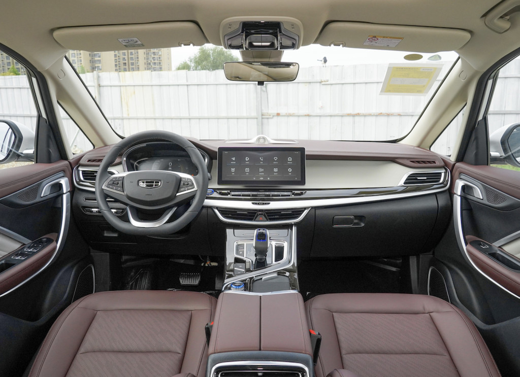 MPV Fuel Cars 1.5T 181HP L4 6 Seats High Speed New Cars Business Trip Vehicle