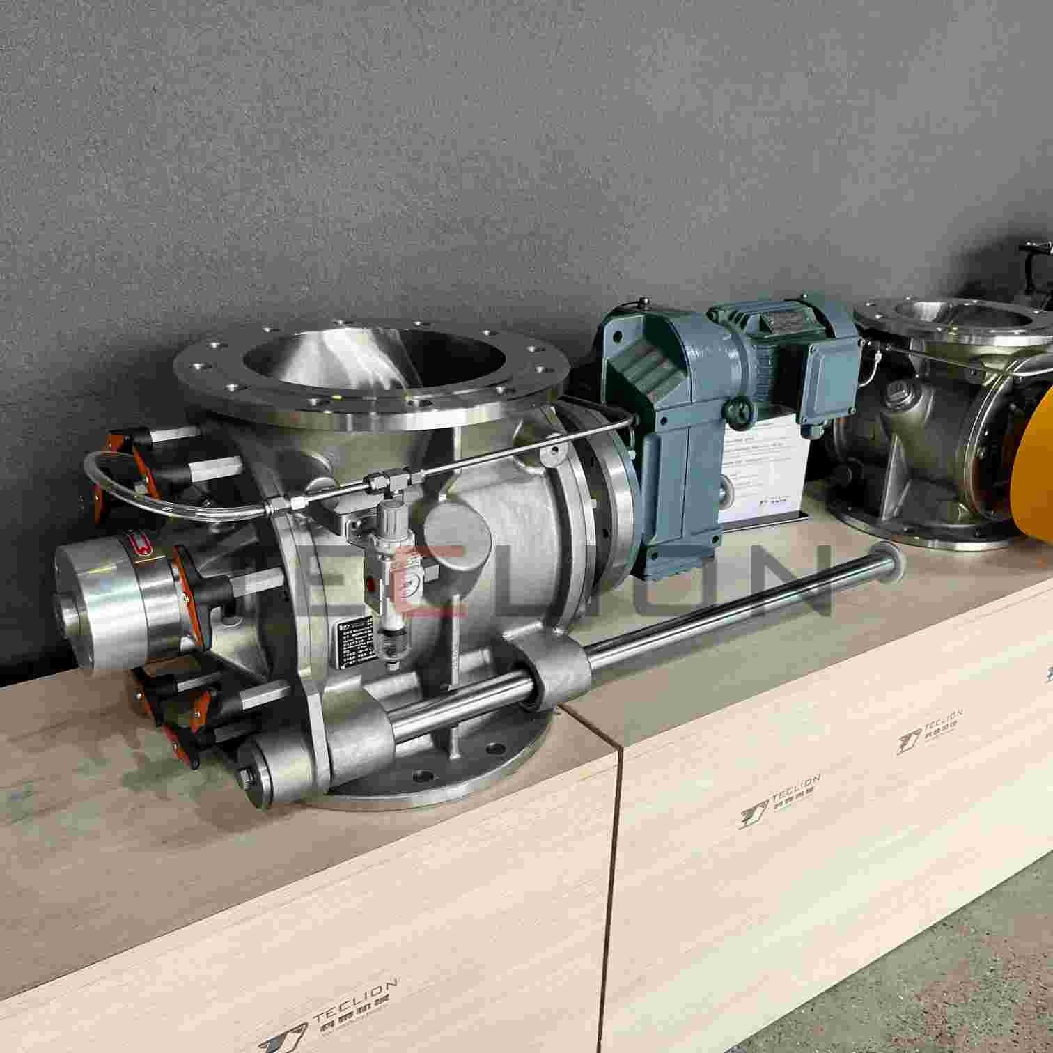 Industrial 40cm Cement Rotary Feeder Pneumatic Valve 304SS Material Cleaning Type