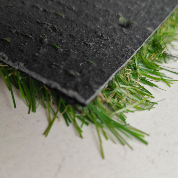 20mm Pile Height Advanced Playground Artificial Grass Can Enhance The Attractiveness Of Commercial Areas With Natural Appearance