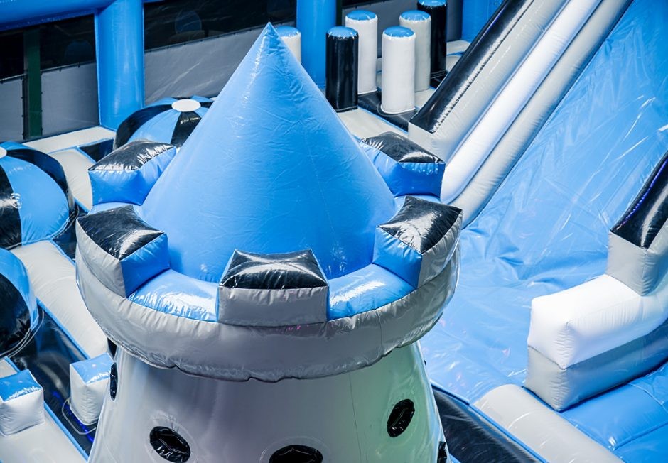 Professional Inflatable Amusement Park / Huge Bounce House Easy Package