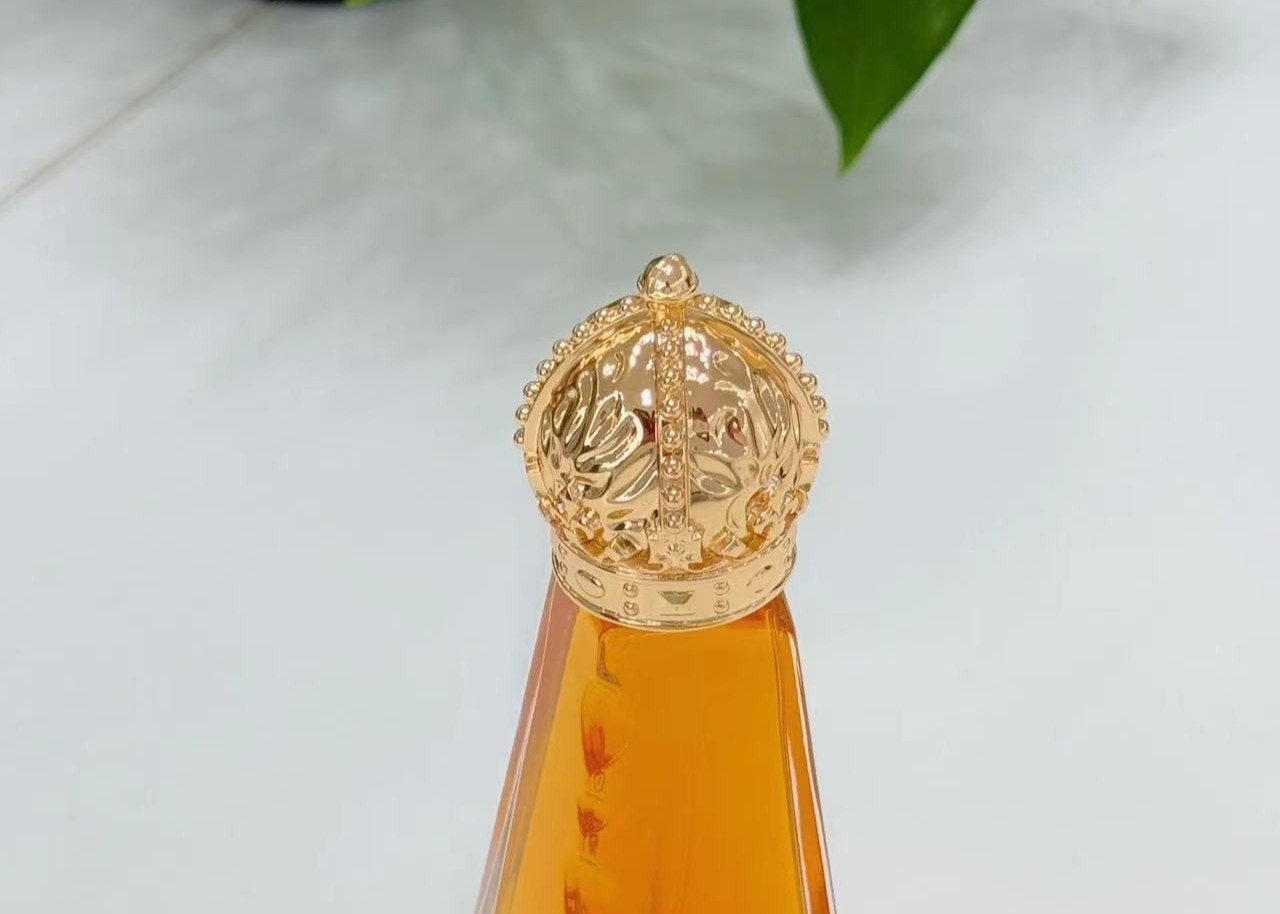 Gold Crown Zinc Alloy Zamak Perfume Caps For Luxurious Fragrance Experience