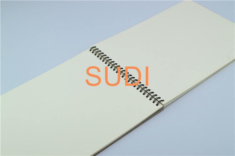 PP Hardcover 80gram A4 Loose Leaf Spiral Notebook