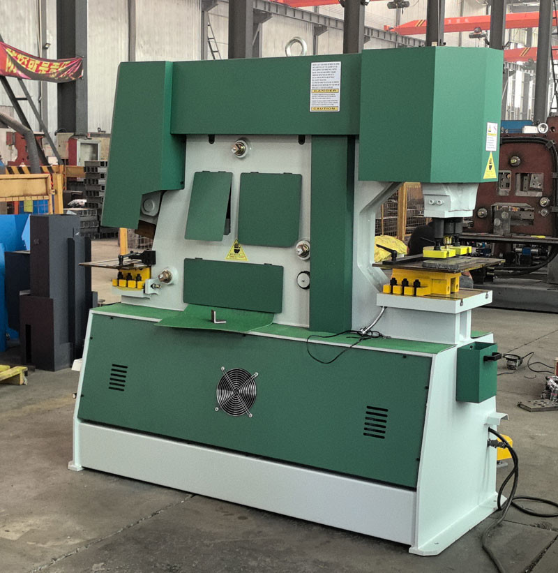 Multifunctional Q35Y-20 Ironworker Machine Hydraulic Punching Shearing Notching Bending Machine