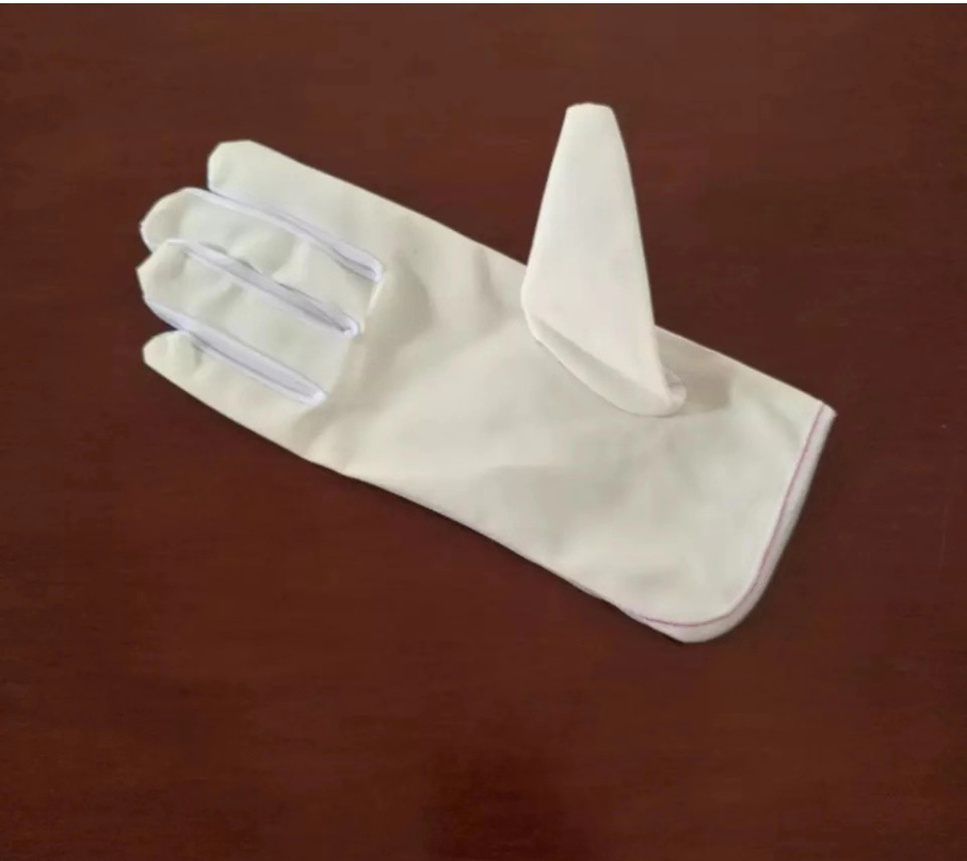 Non Slip Striped Dotted 0.1s Static Decay ESD Gloves