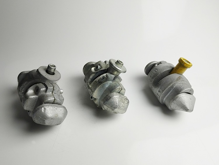 Container Twist Lock Steel Horizontal Connector 10ft Hot Dip Galvanized 4.8KGS for Container Connection