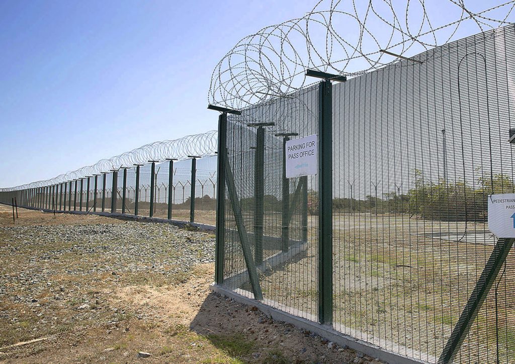 Akzo Nobel paint 358 fences anti-climb fencing