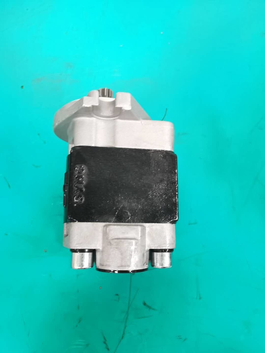 SGP1-F36-ALΦ10L H SGP Series Gear Pump 07437-71300 175-13-23500