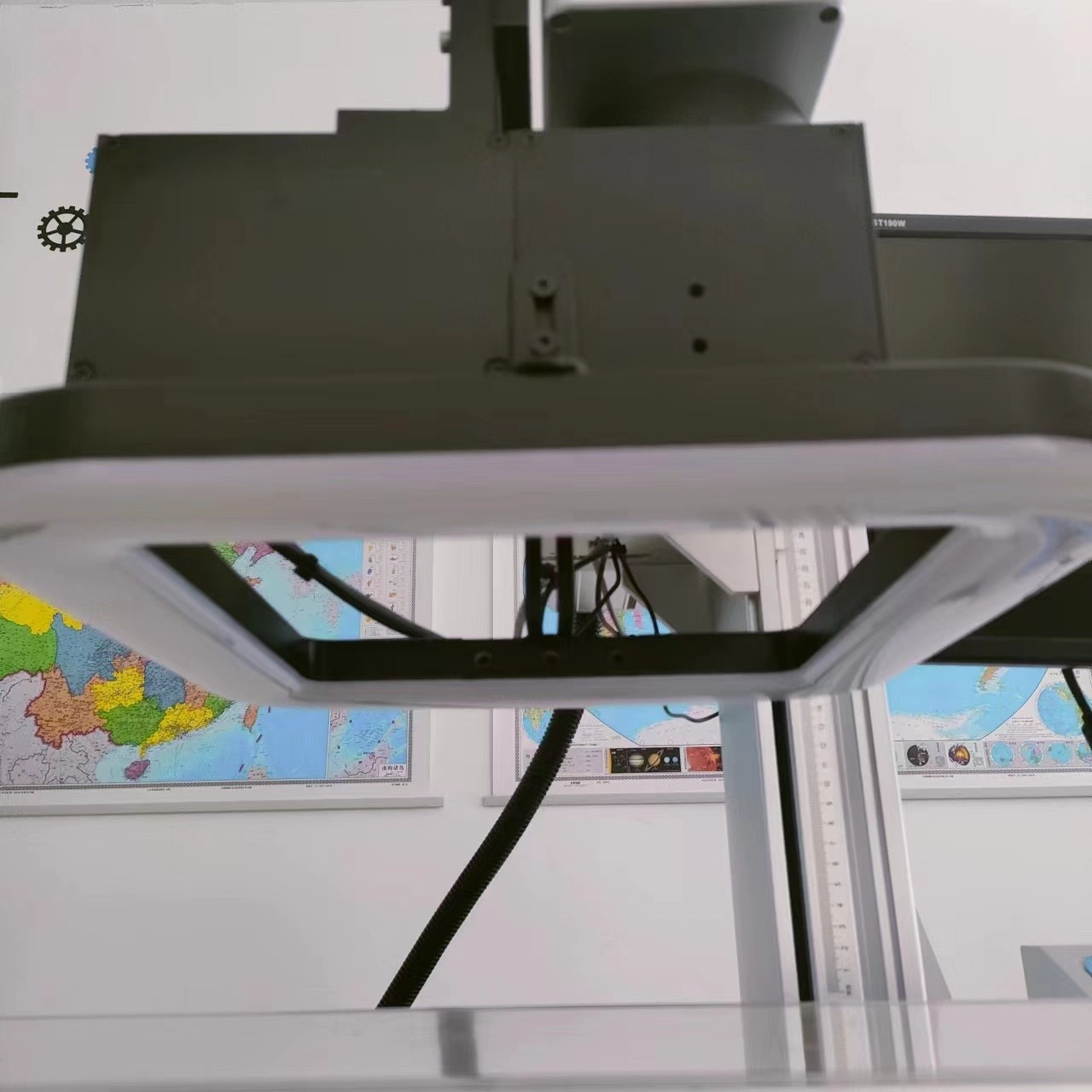 30W 50W Fiber Laser Marking Machine Laser Welding Marking Machine