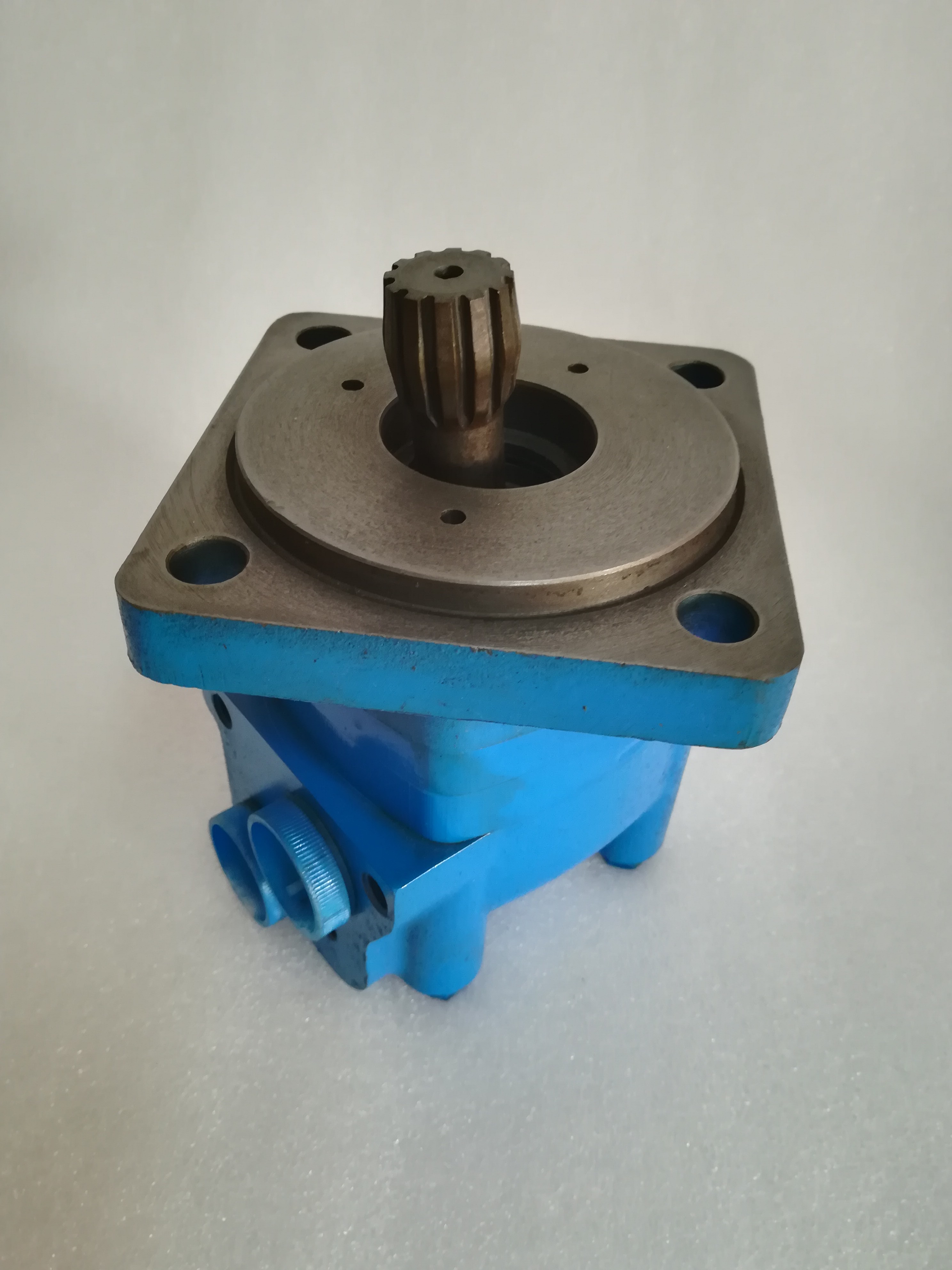 Aftermarket Char-Lynn (Eaton) 109-1100-006 4000 Series Standard Flange
