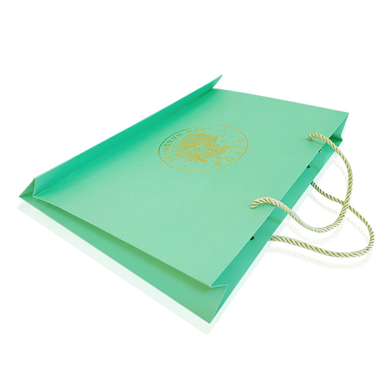 Green C2S Art Paper Gift Bags With Handles Biodegradable