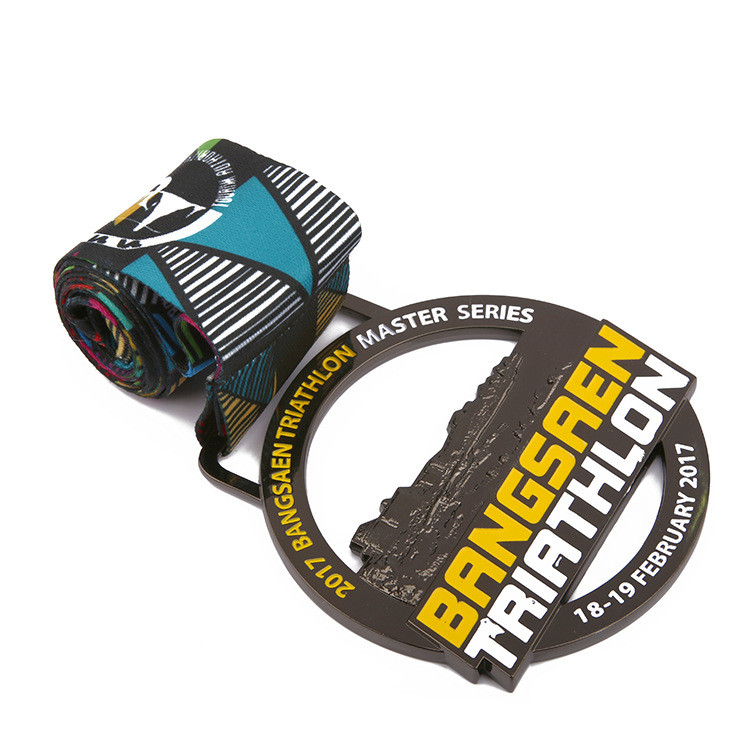 Hollow Colorful Ribbon Marathon Running Medal Zinc Alloy Custom Logo