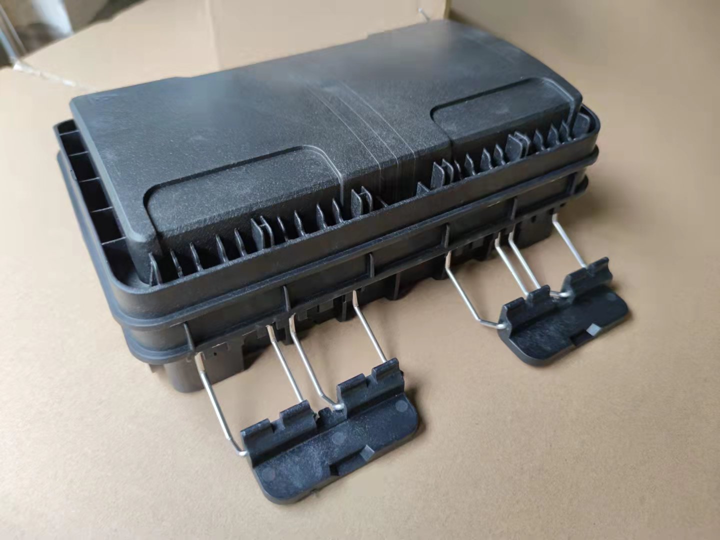 External Three-Tier Joint Closure Fiber Optic Splice Enclosure 24 Core