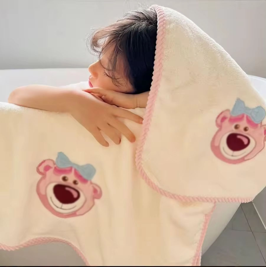 Super Strong Water Absorption Home Baby Bath Towel Set Coral Velvet Set with Cartoon Pattern