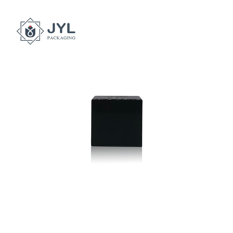 Bespoke Zamac Perfume Cap With Magnetic & Engraved Logo For FEA15
