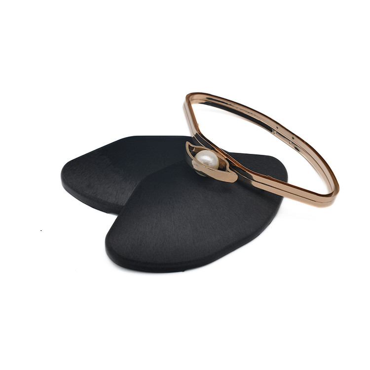 Pearl Lock Metal Clutch Frame