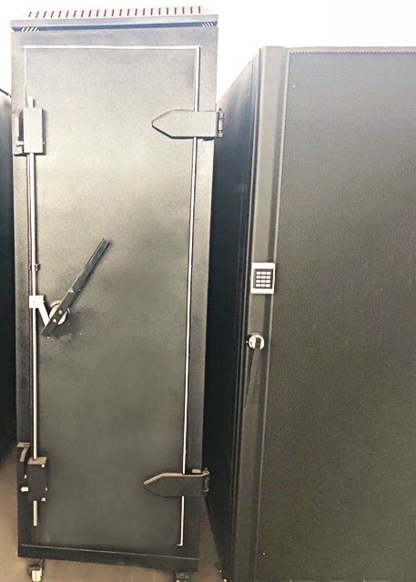 5g Testing EMC RF Shielded Chamber Cabinet Protection Against Electromagnetic Radiation