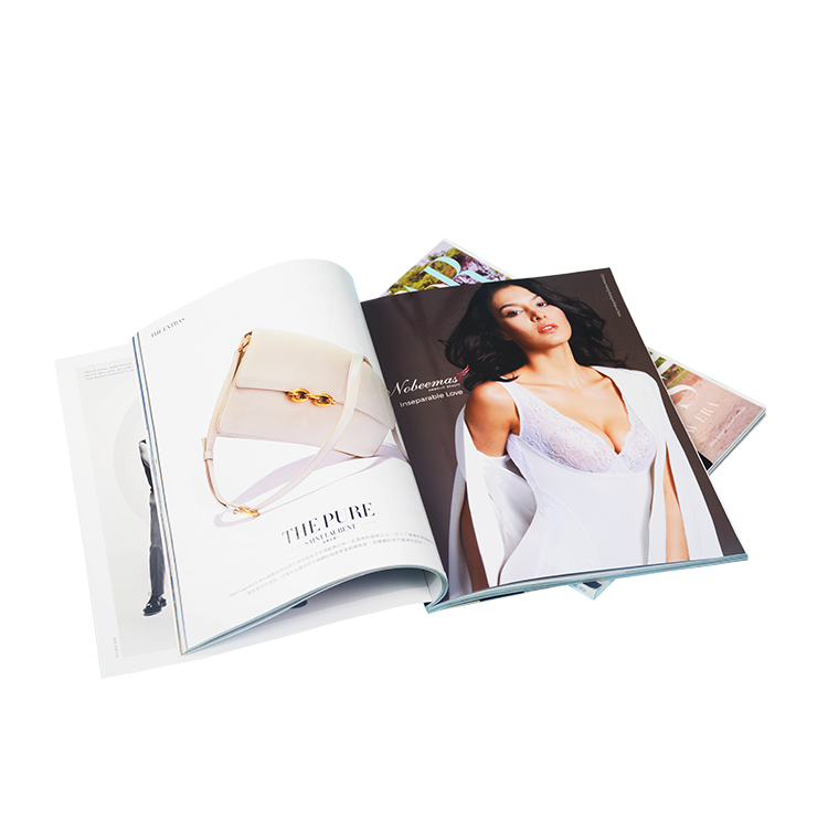 Glossy Coated C2S Art Paper Magazine Book Printing , Paper Back Porter Magazine Print