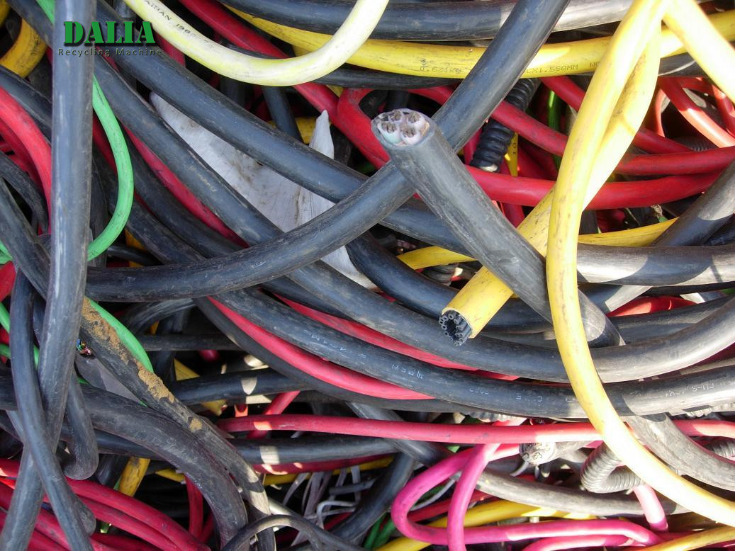 Automobile Circuits Scrap Copper Wire Recycling Machine Automatic Vibration Control
