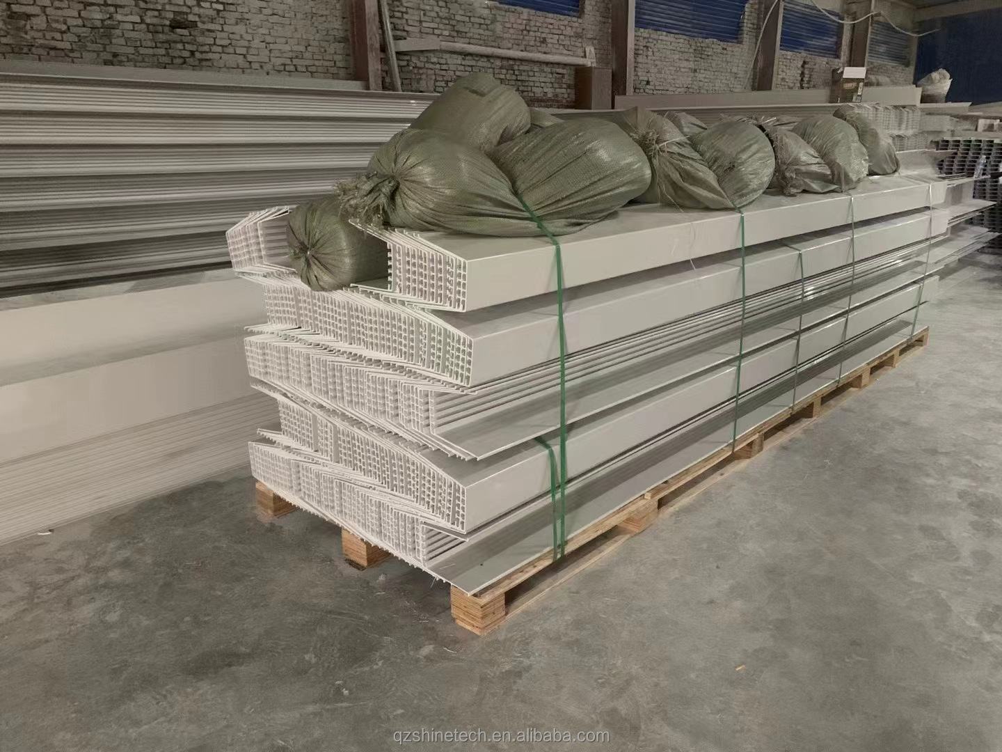 Video Outgoing Inspection Hydroponic Greenhouse For Leafy Green Vegetable Production