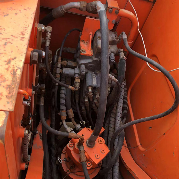 Used Doosan 80 Excavator 8 Ton with Blade Good Condition Made in Korea Original Design