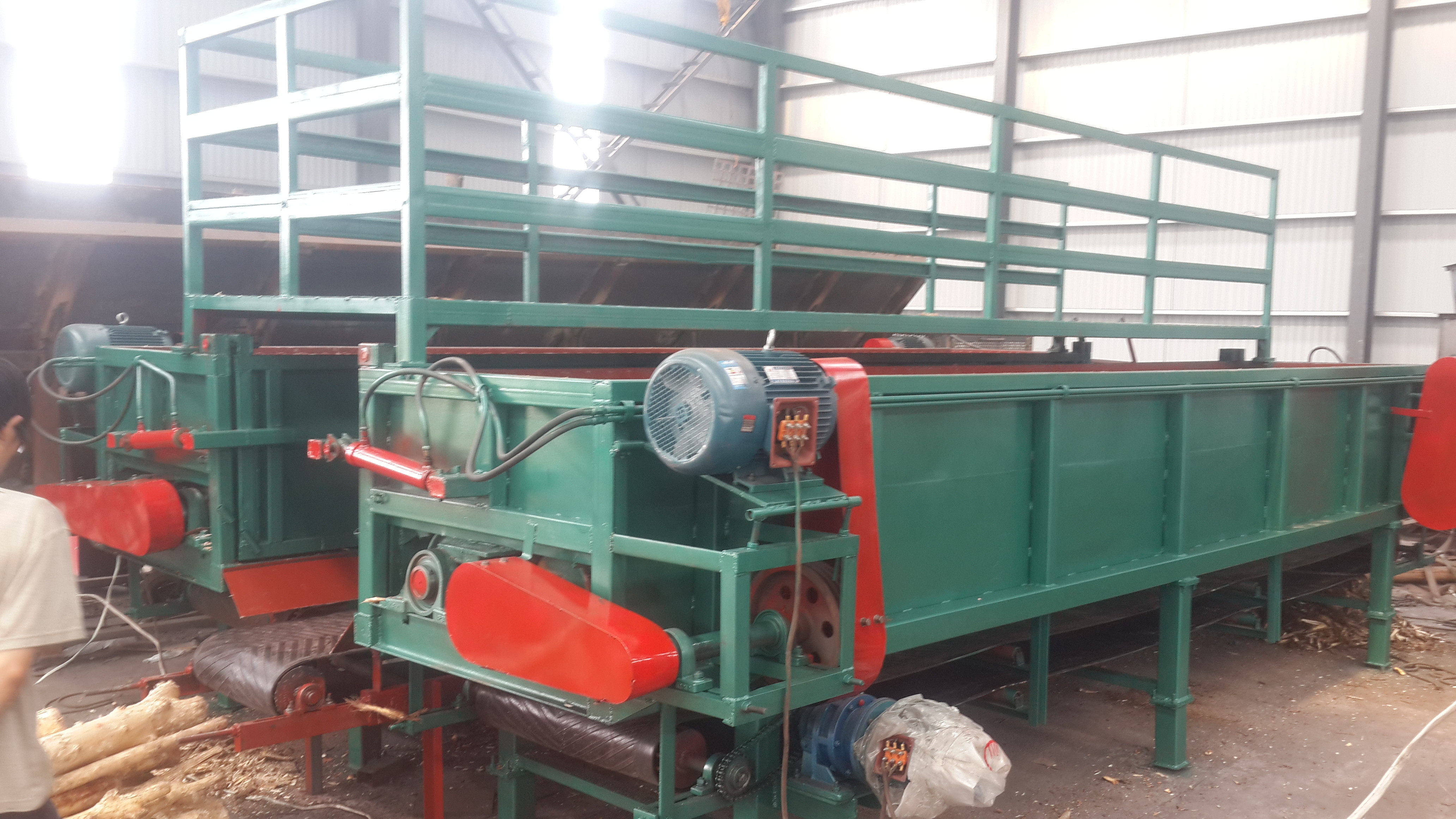 Eucalyptus Wood Debarker 9m Length Timber Peeling Machine For Farms