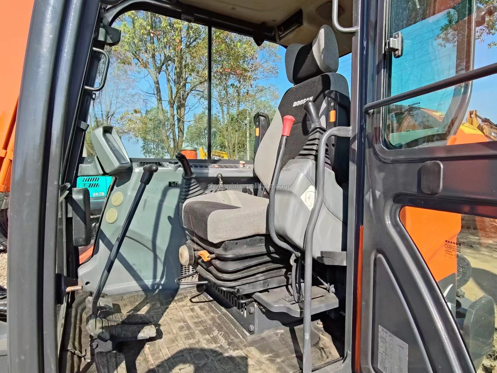 6 Ton Used DH60 Mini Excavator With DX60 And Original Hydraulic Cylinder