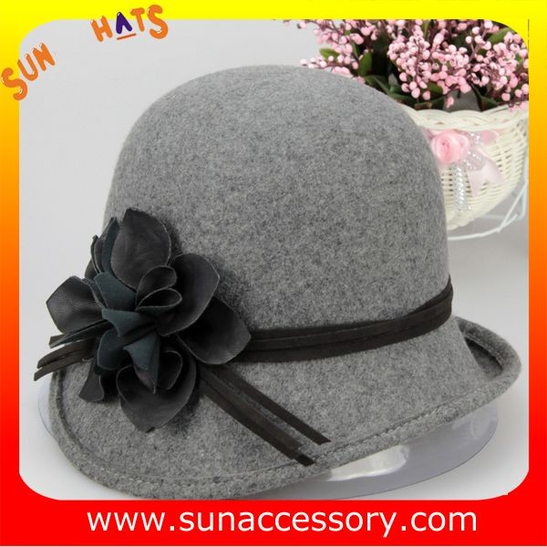 Hot sale Fashion 100% Australia wool felt ladies hats ,Red cloche hats with adjustable band