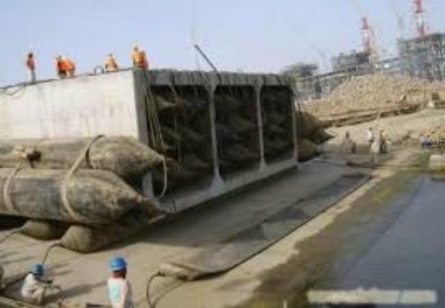 Floating Type Marine Salvage Airbags Good Air Tightness Sunken Barge Launching Airbags