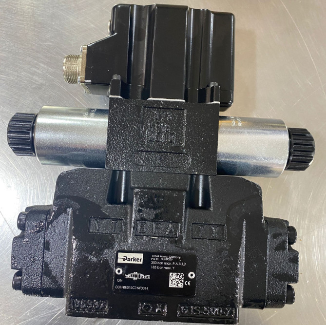 Parker Hydraulic Directional Control Valve D81FHB32H1NE00 Solenoid Control Valve