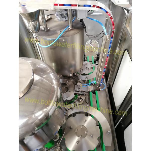 PLC + HMI Control Water Bottle Filling Machine / Automatic Bottle Capper