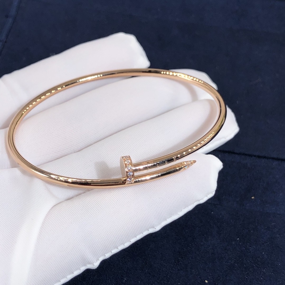 Elegant Car Tier 18k Gold Juste Un Clou Bracelet Small Model Natural Diamonds