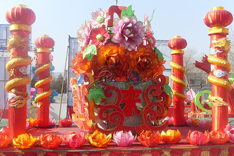 Outdoor Giant Chinese Lantern Sun Proof Fabric Made For Square Decoration