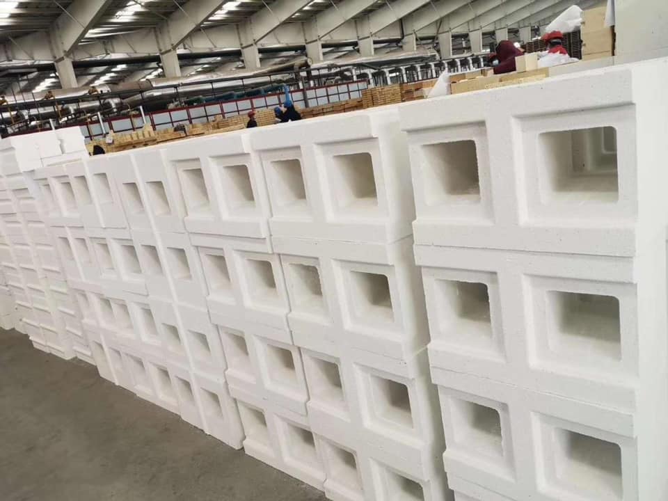 Fluidized Bed Furnace Brick with 16%-18% Apparent Porosity For Your Industrial Needs