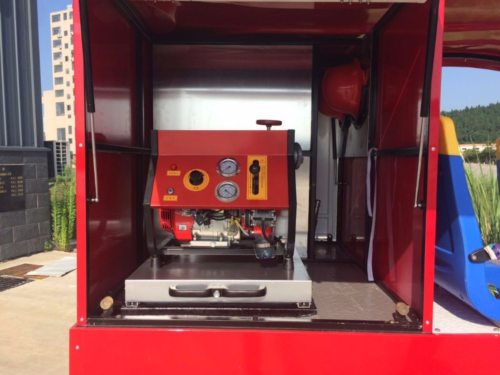 Fire Protection Electric Fire Fighting Vehicles 5 Person With ABS Cushion