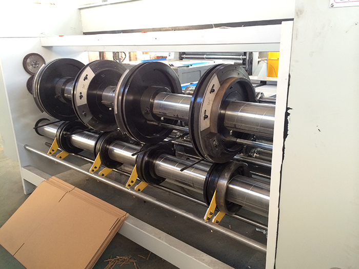 900*2000mm RS4 Rotary Slotting Machine Corrugated Box Machine
