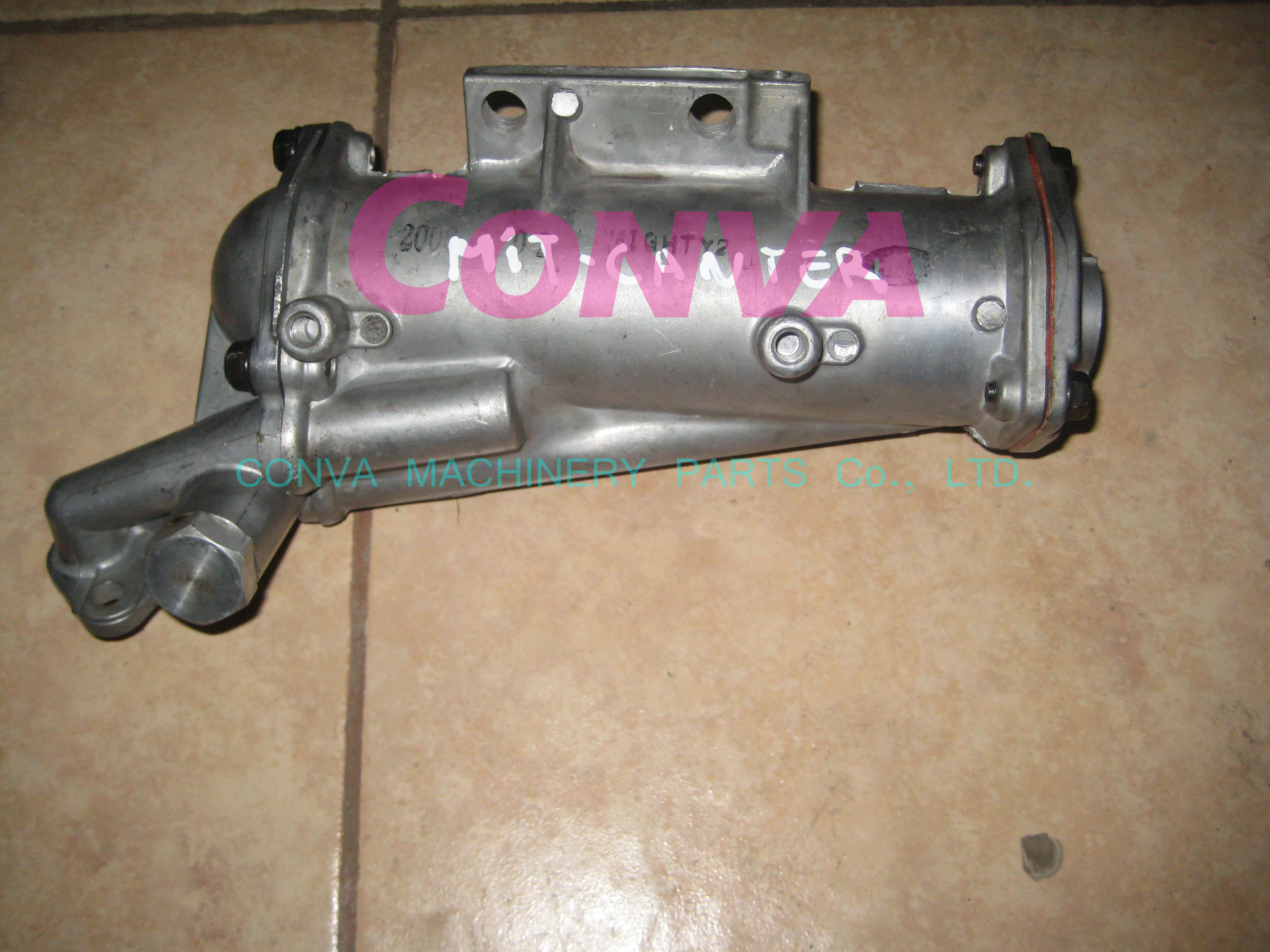 Mitsubishi 4d30 Universal Oil Cooler Parts For Trucks High Efficiency