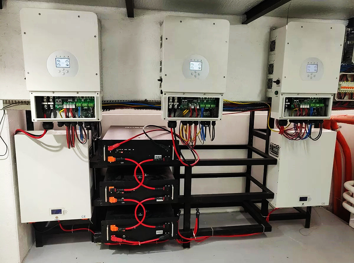 Deye High Voltage Hybrid Inverter SUN-12K-SG01LP1-EU AC 230V