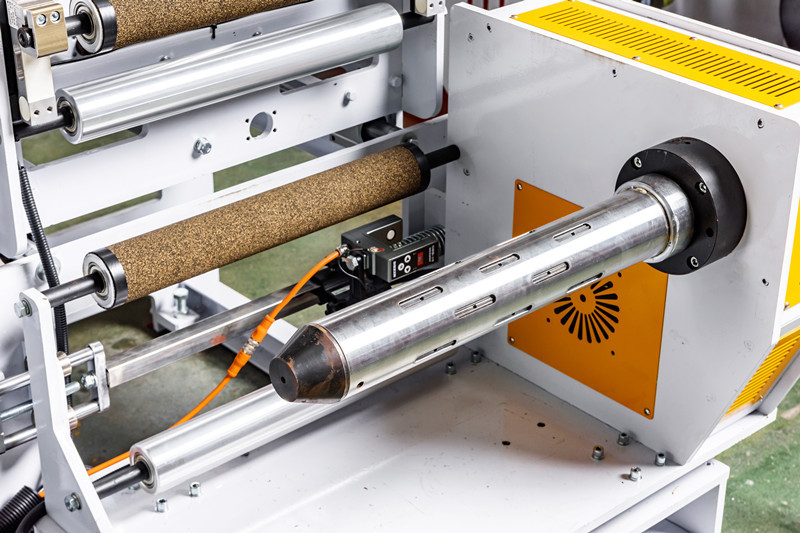 Triangle Plastic Film Folding Machine Unwinding Diameter 800mm