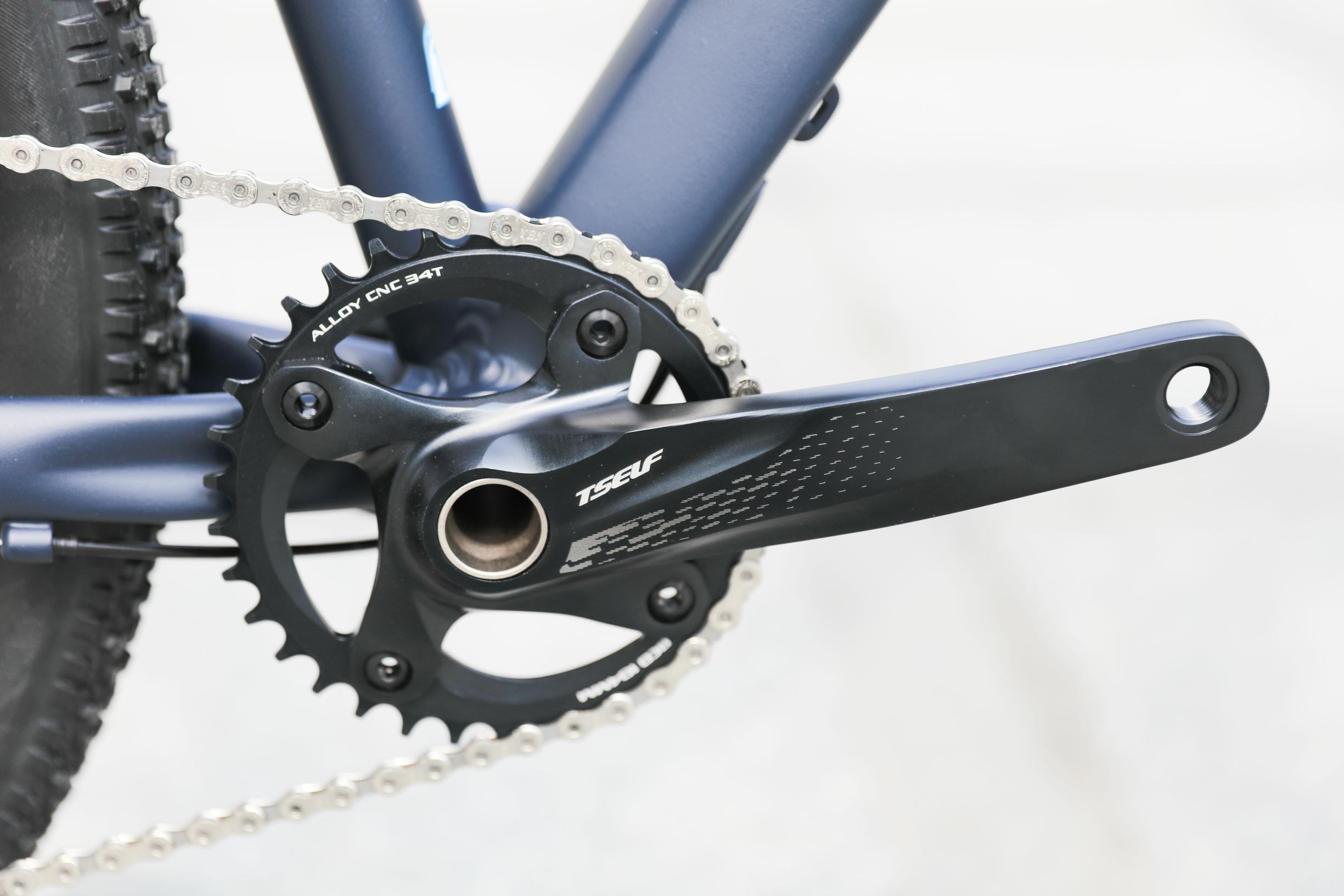 27.5 Inches Mountain Bike with Hydraulic Disc Braking System and Lightweight Design