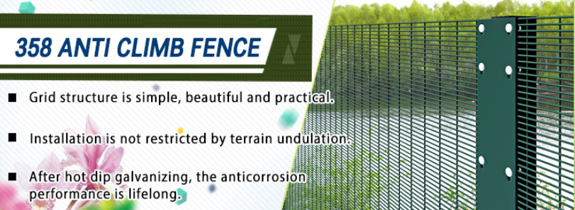 12.7x76.2mm Mesh Hole 358 Welded Mesh Security Fence For Airport / Walkway