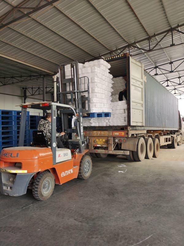 Compact Spun Polyester Thread 80S/3 100% Sinopec Yizheng Material
