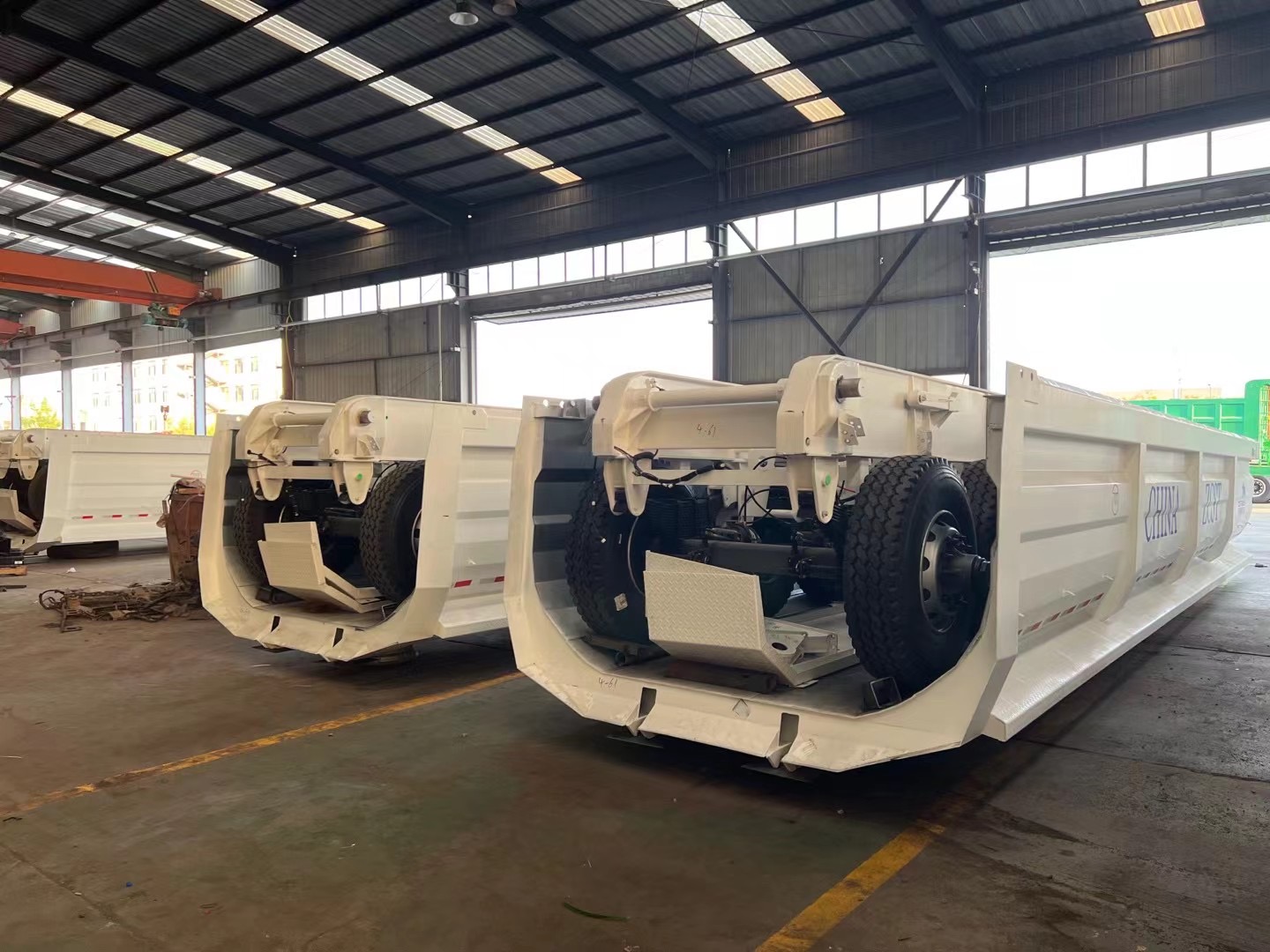 U Type Tipper Dump Trailer Dump Truck 3 Axle 40 Cbm 60 Tons 70 Tons Tipper Semi Trailer