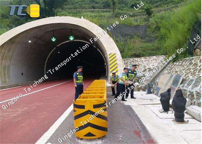 Highway Steel Tunnel Entrance Anti Collision Pad Guideable Yellow Crash Attenuator
