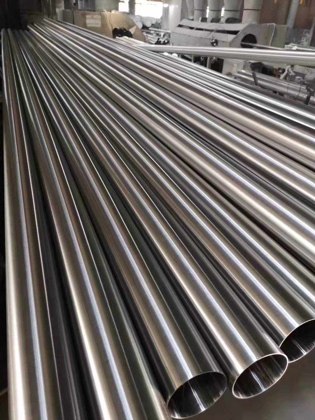 ISO9001 Seamless Stainless Steel Pipe ASTM 201 304 430 Grade Hot Rolled For Industry