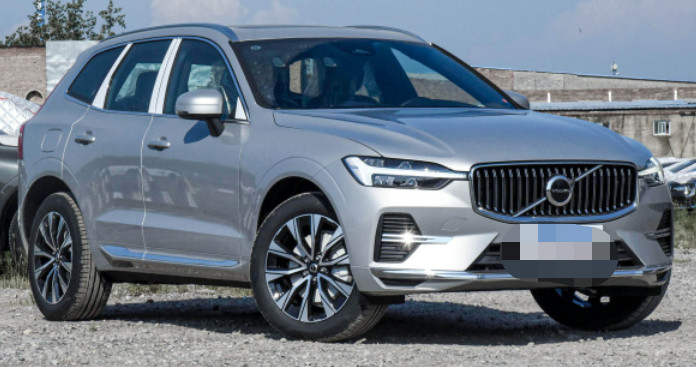 Volvo XC60 2023 B5 4WD Zhiyuan Luxury Version 5 Seats SUV Luxury New