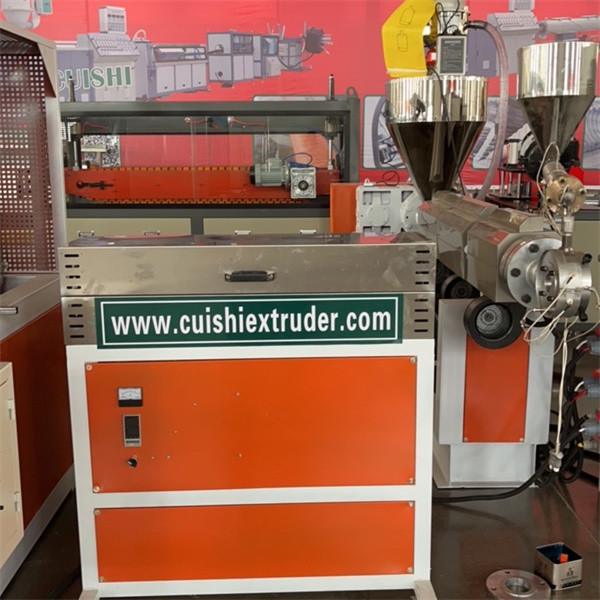 Stainless Steel Plastic Extrusion Machinery 15m/min PVC Garden Pipe Making Machine