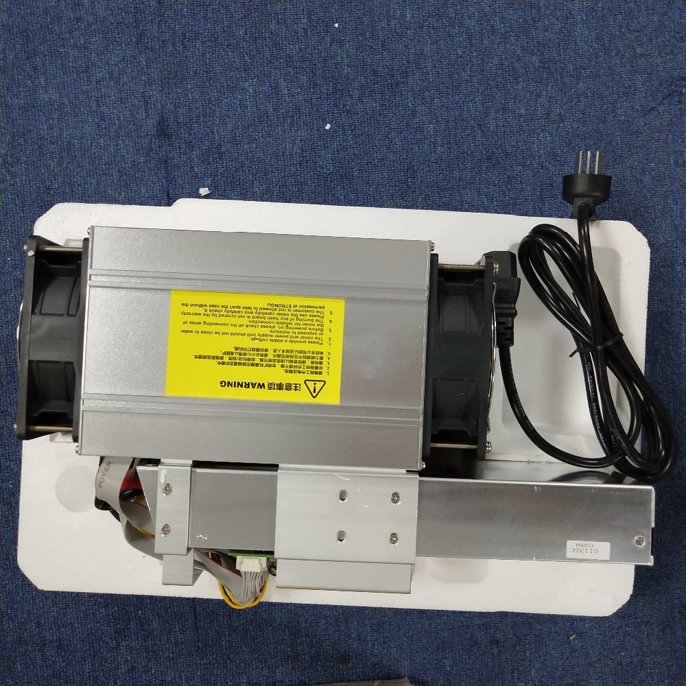 1600W Second Hand Miner StrongU STU U1 11TH With PSU For DCR Coin